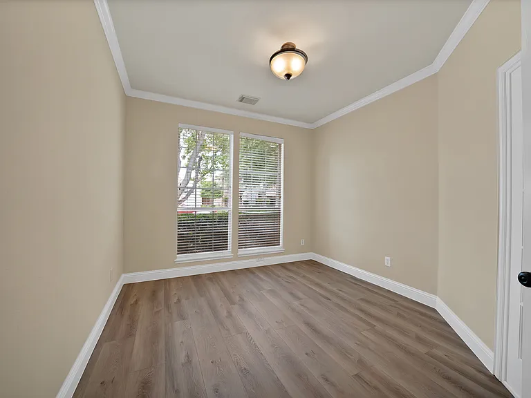 18638 Tall Oak Dr — Photo 19
