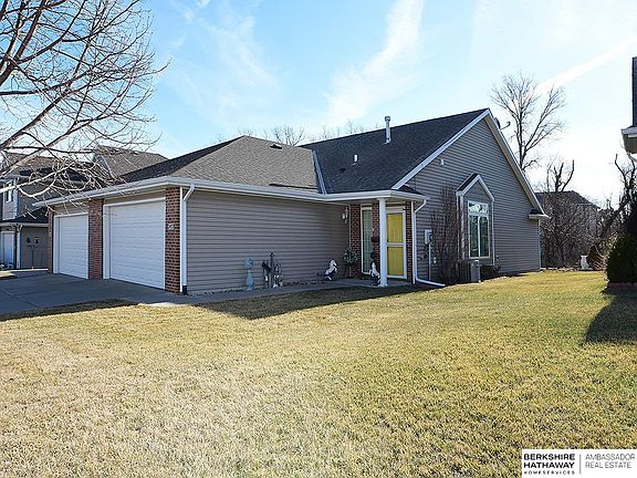 2nd image of 2432 Cedar Cove Rd