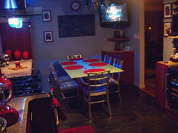 Kitchen Table and TV 2009