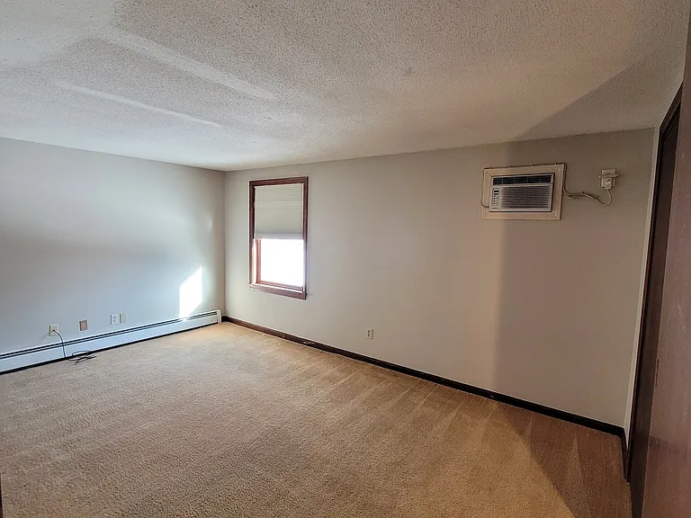 2192 W Creek Rd #6 — Photo 6