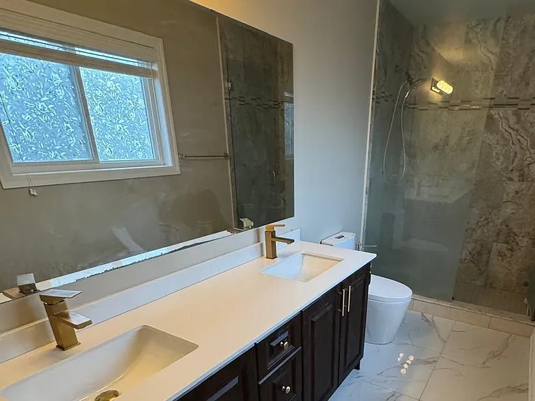 84 Hardcastle Dr — Photo 7