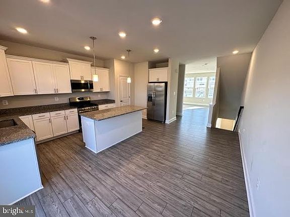 5th image of 35255 Wright Way