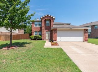 5109 Weather Rock Ln, Fort Worth, TX 76179