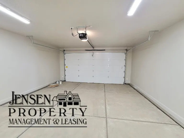 794 N Via Modelo Cir — Photo 29