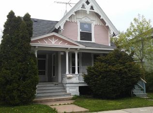 723 Frederick St #A, Oshkosh, WI 54901