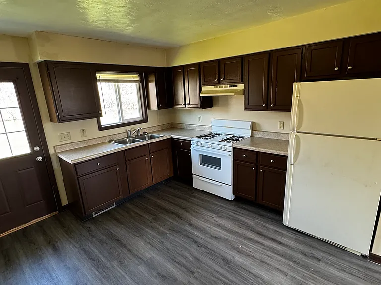 7028 E Heritage Dr #25 — Photo 4