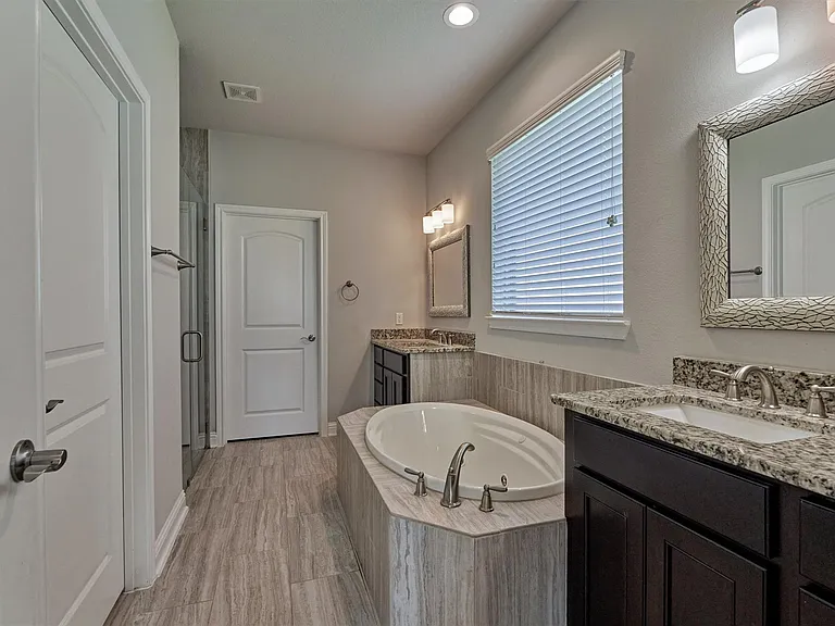 180 Racetrack Ln — Photo 23