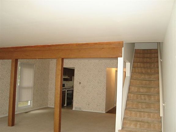 4877 Norfolk Cr 004