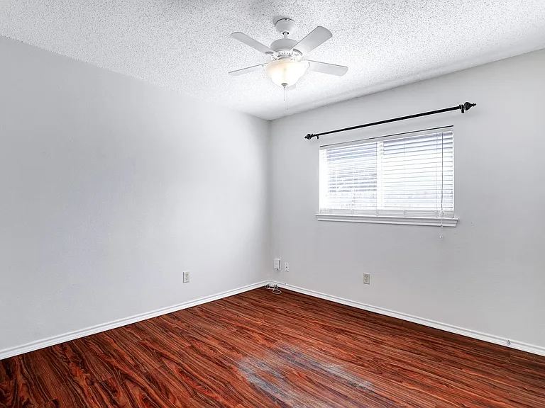 9535 Andrew Point — Photo 20