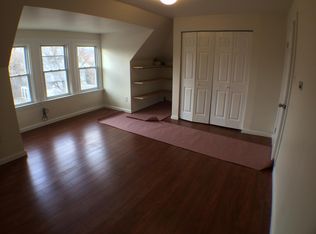 5647 Hampton St #3, Pittsburgh, PA 15206