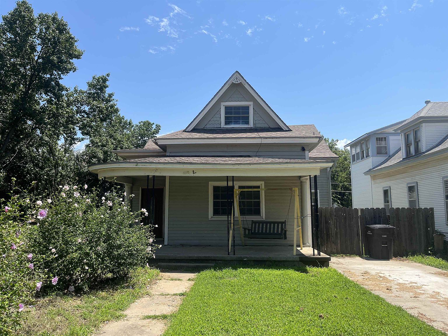 402 S C St, Arkansas City, KS 67005 | MLS #627863 | Zillow