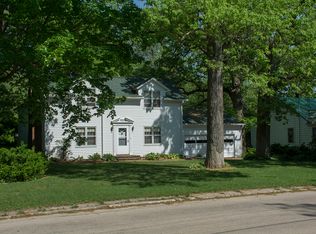 604 N Orange St, Morrison, IL 61270