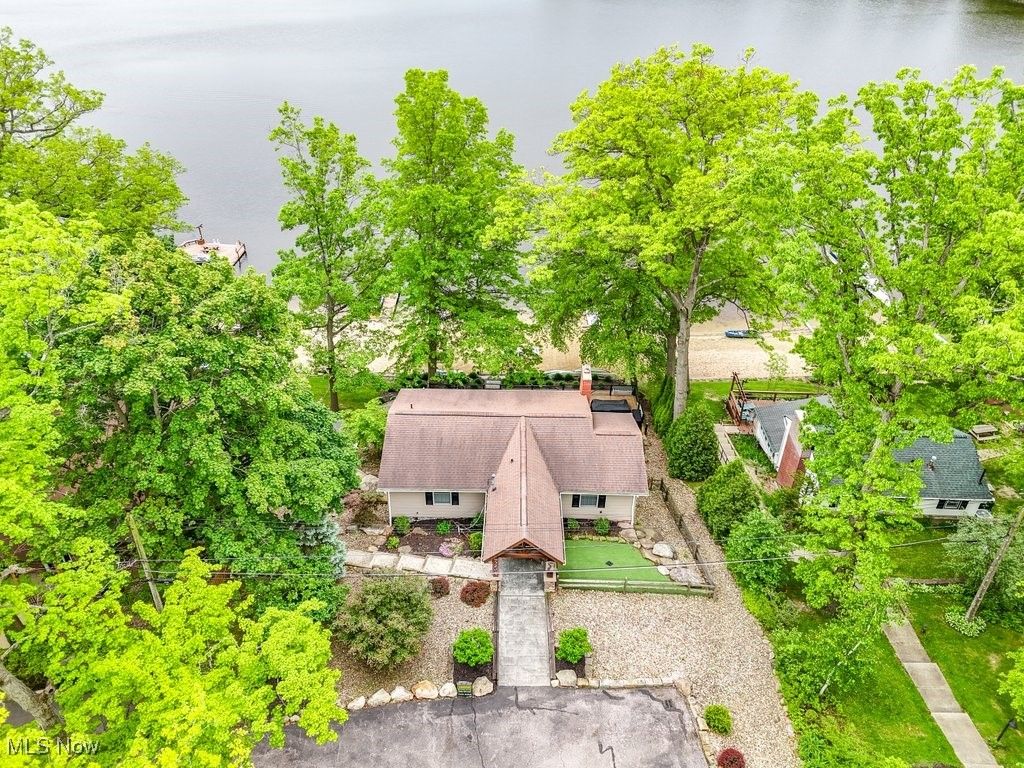 Real estate listing image