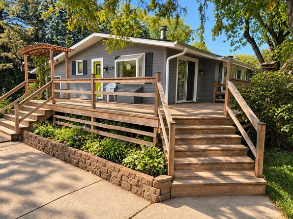 1236 2nd St, Saint Paul Park, MN 55071