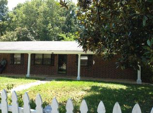 250 Longview Dr, Coffeeville, MS 38922