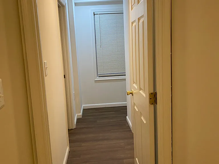 5636 Crestwood Ct — Photo 9