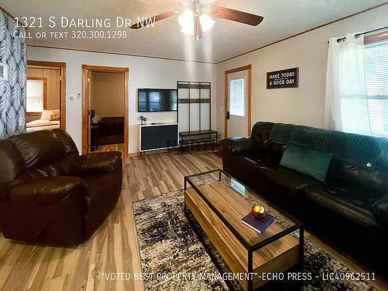 1321 S Darling Dr NW — Photo 4