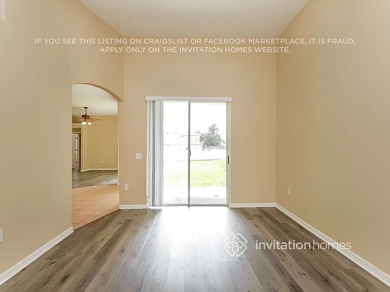 2620 Abbey Grove Dr — Photo 3