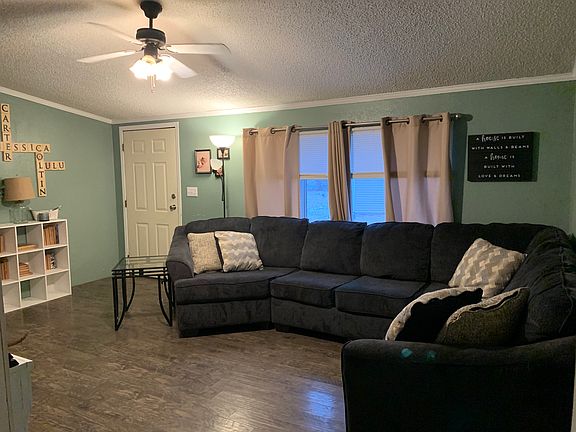 5th image of 1316 W Commodore Blvd