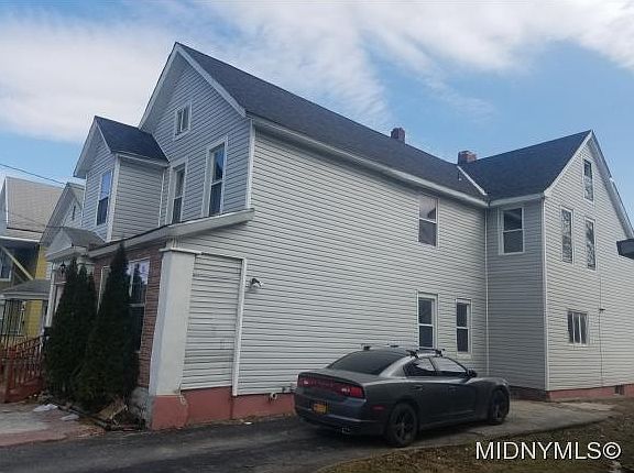 2nd image of 1149 Conkling Ave