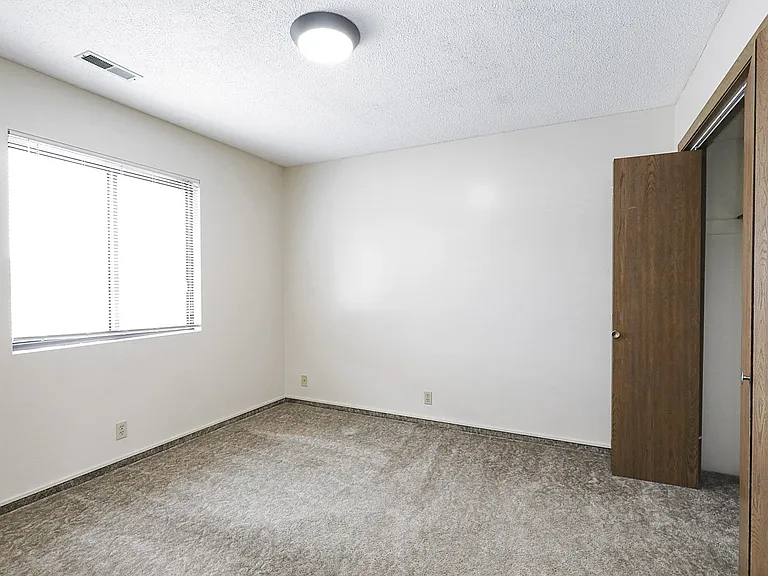 1235 B St #2 — Photo 23
