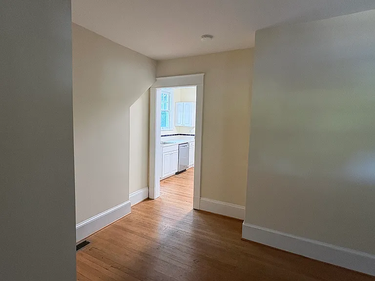 308 Hillside Dr #2 — Photo 7