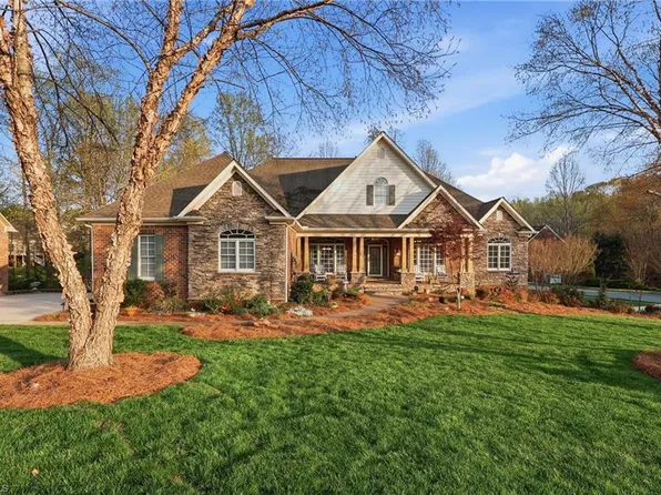 613 Nickel Creek Ct, Kernersville, NC 27284