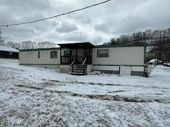 116 Kirchner St, Middlebourne, WV 26149