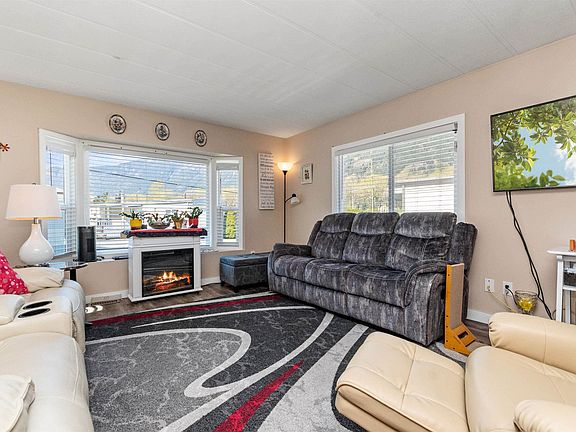 2nd image of 62780 Flood Hope Rd #18