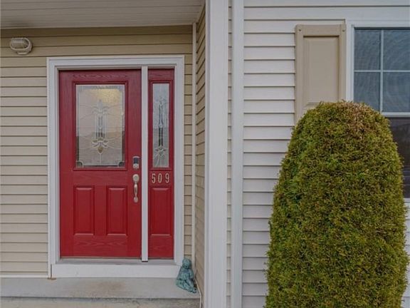 Entrance door