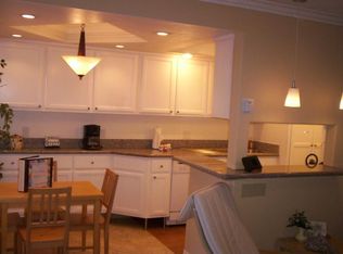 20 7th Pl APT D, Long Beach, CA 90802