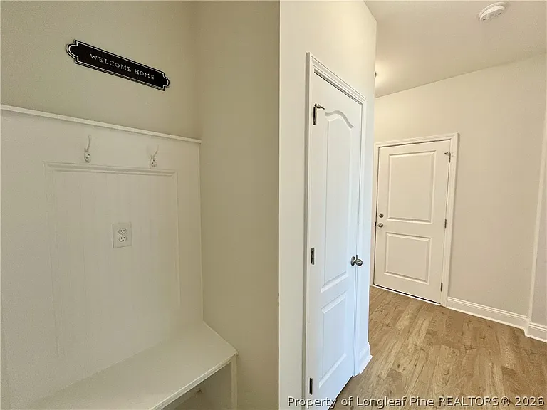 279 Cromwell Ct — Photo 21