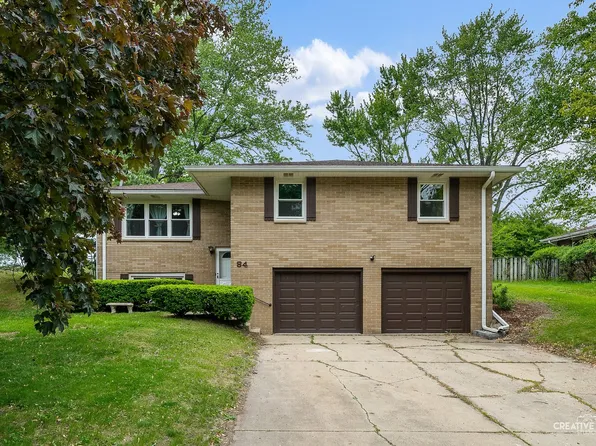 84 Terry Dr, Sugar Grove, IL 60554