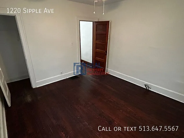 1220 Sipple Ave — Photo 6