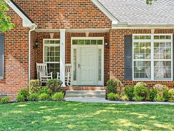 2nd image of 3444 Hickory Glen Dr