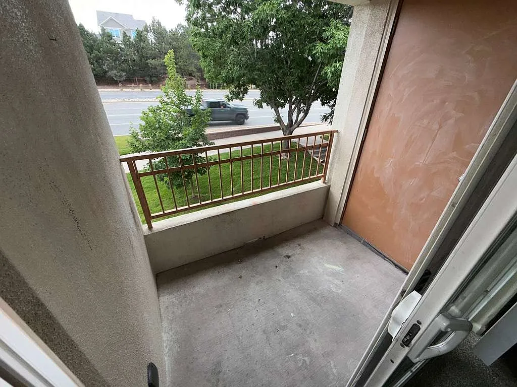 22675 East Ontario Drive — Photo 2
