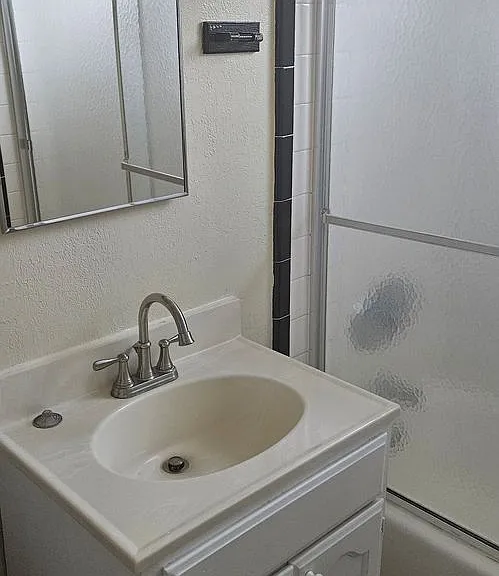 Oxnard 10844 — Photo 10