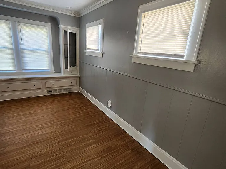 1506 Larchmont Rd — Photo 35