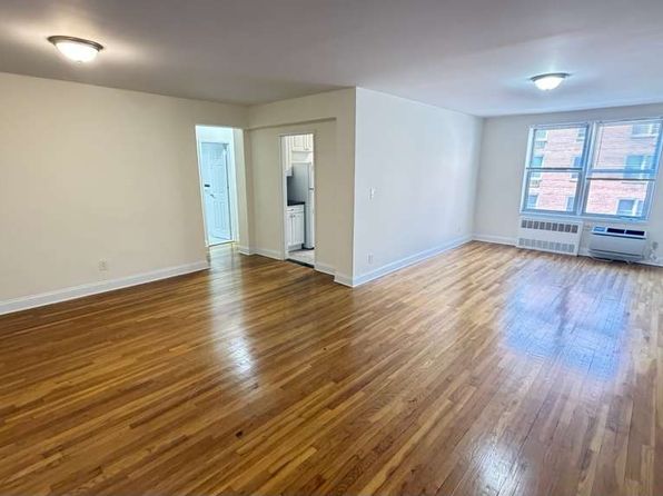 79-25 150th St APT C28