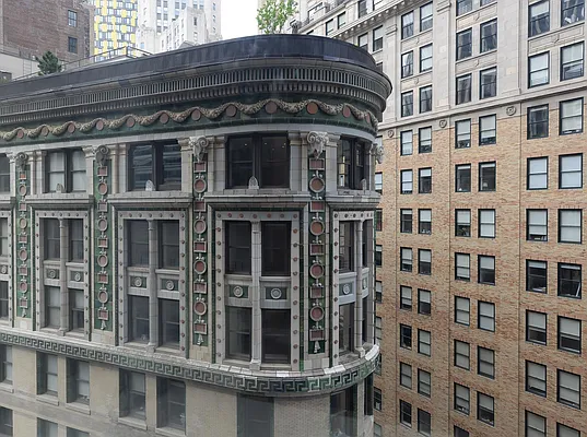 Rented by 212 Consulting Corp | media 43