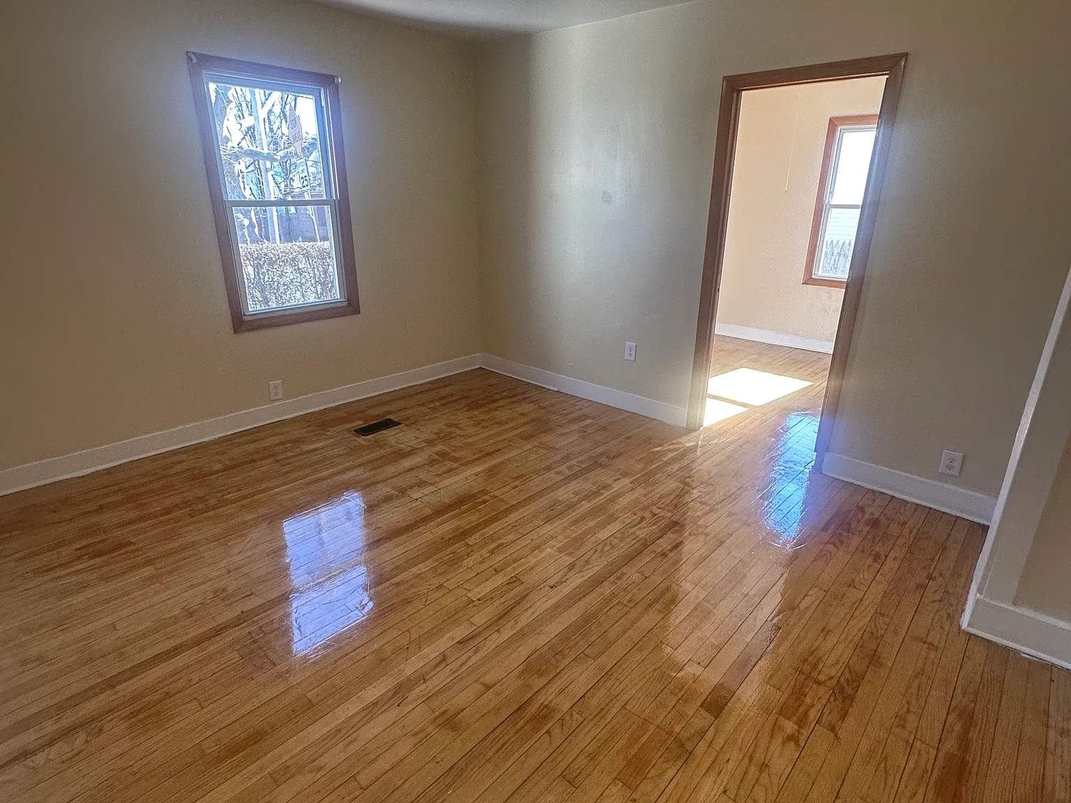 2 bed, $1,550 — Photo 3