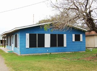 213 N Shore Dr, Port Mansfield, TX 78598