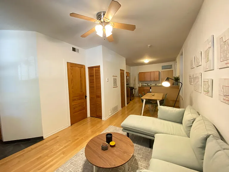1805 N Hermitage Ave #GF — Photo 6