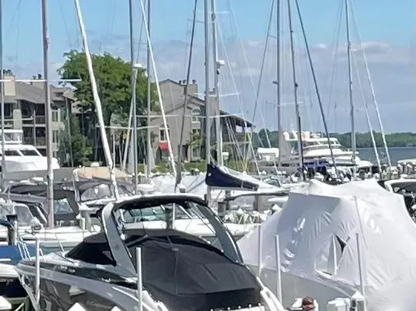 2000 Dakota Pl #1A, Annapolis, MD 21403