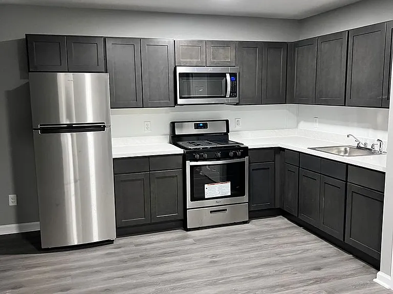 Mandela Apartments — Photo 20