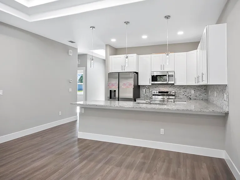 9 Slatington Pl #B — Photo 2