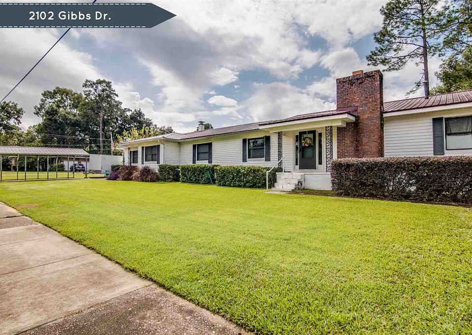 1st image of 2102 Gibbs Dr