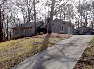 7000 Rocky Falls Rd, Charlotte, NC 28211