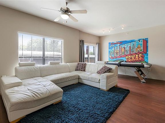 2nd image of 5117 N Lamar Blvd APT 304