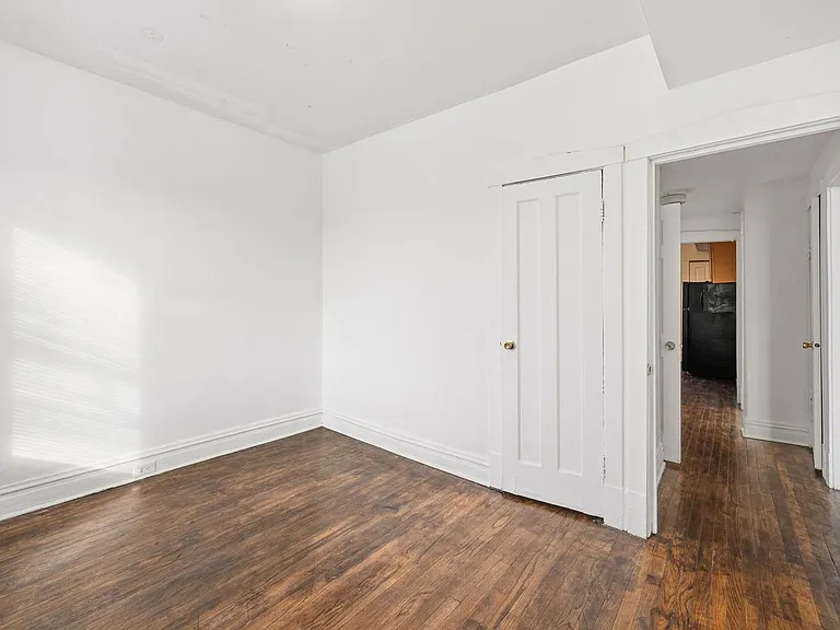 3748-3752 W Division St #3752-3W — Photo 6